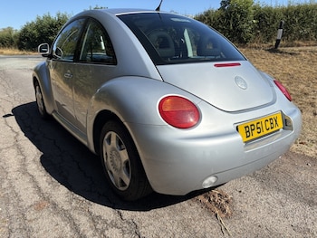 Used Volkswagen Beetle 2002 for sale - 79608605: Photo