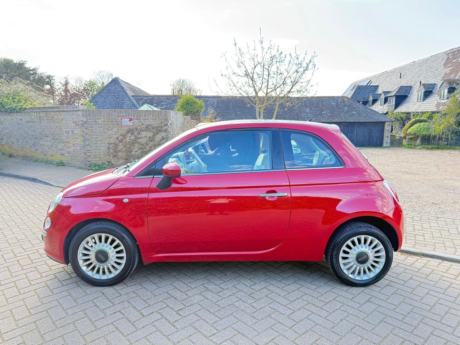 Used Fiat 500 2011 for sale - 76170537: Photo 2