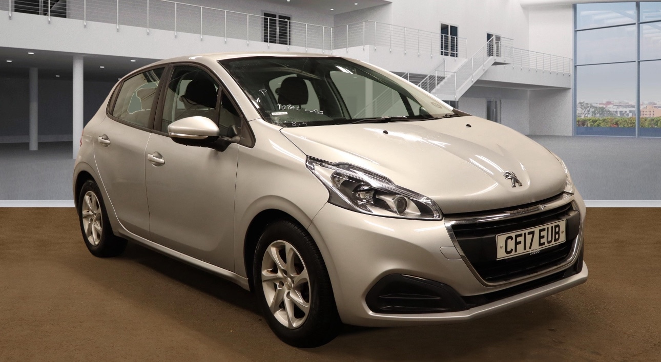 Used Peugeot 208 2017 for sale - 75948791: Photo 4