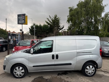 Used Vauxhall Combo 2015 for sale - 79564380: Photo