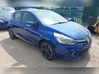 Used Renault Clio 2018 for sale - 76045524: Photo 2