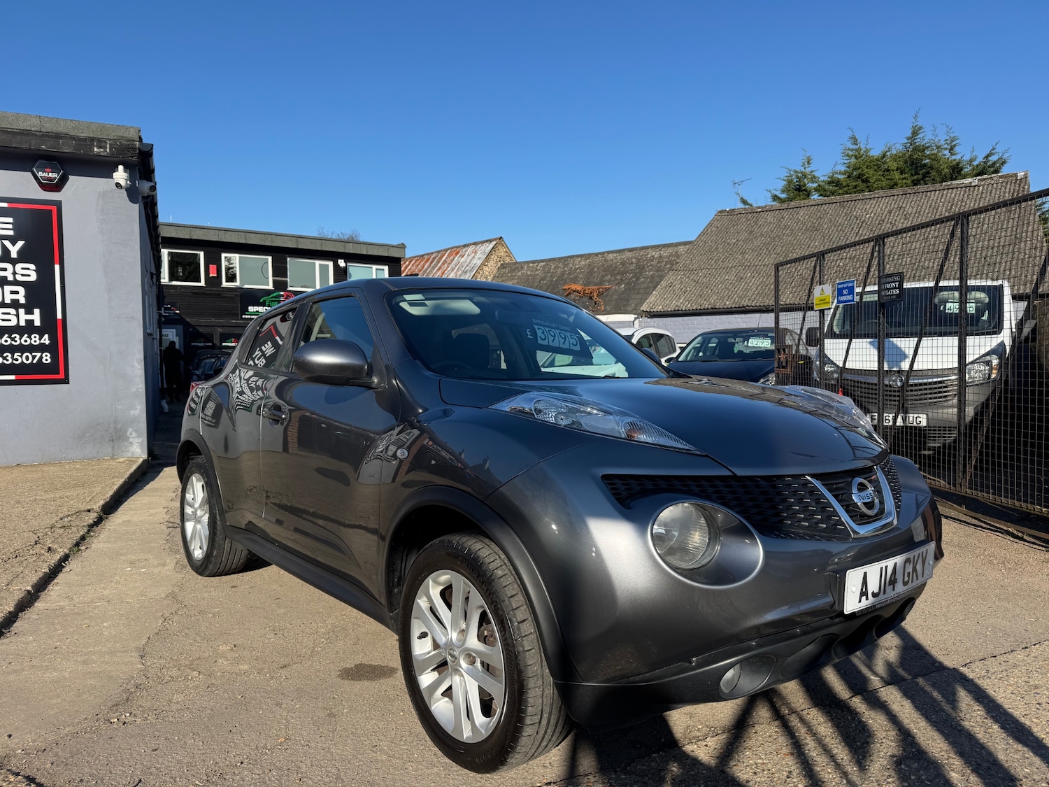 Used Nissan Juke 2014 for sale - 77934618: Photo 3