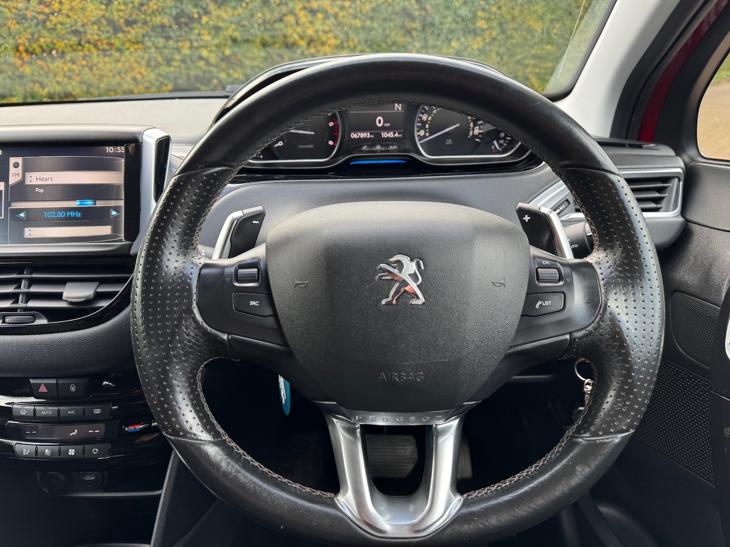 Used Peugeot 208 2012 for sale - 76525832: Photo 15