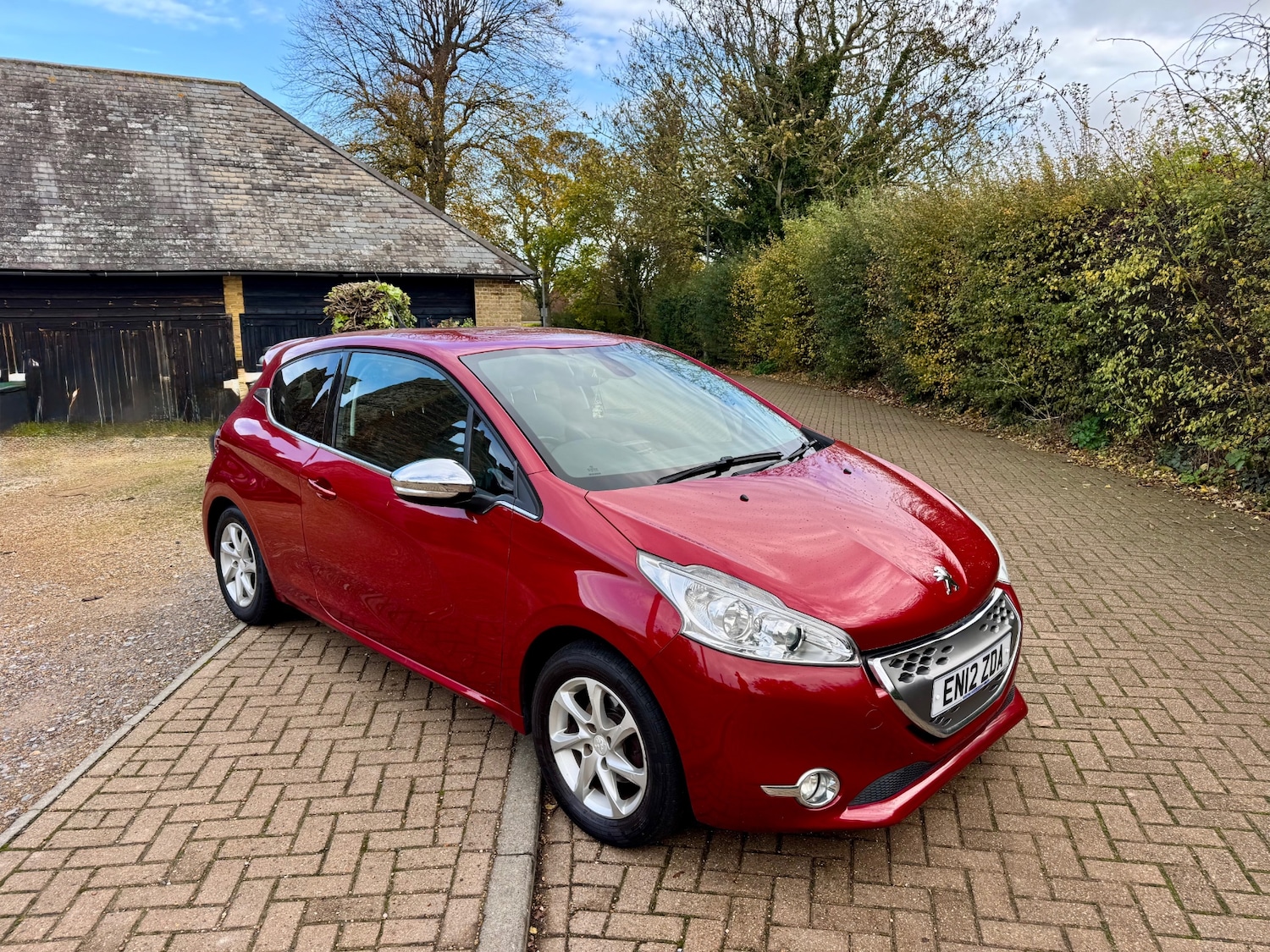 Used Peugeot 208 2012 for sale - 76525832: Photo 4