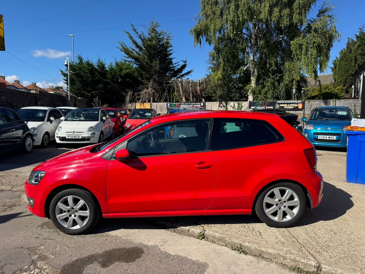 Used Volkswagen Polo 2014 for sale - 77245862: Photo 2