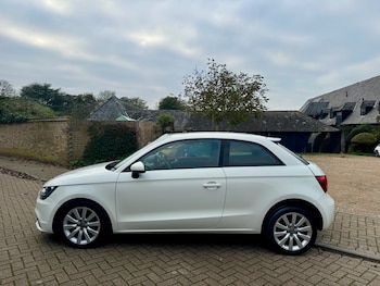 Used Audi A1 2012 for sale - 75856580: Photo