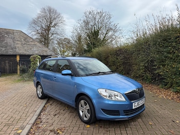 Used Skoda Fabia 2013 for sale - 76556666: Photo