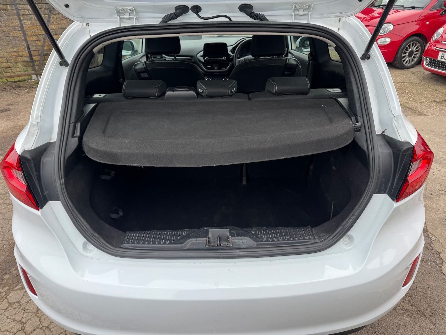 Used Ford Fiesta 2018 for sale - 77591502: Photo 9