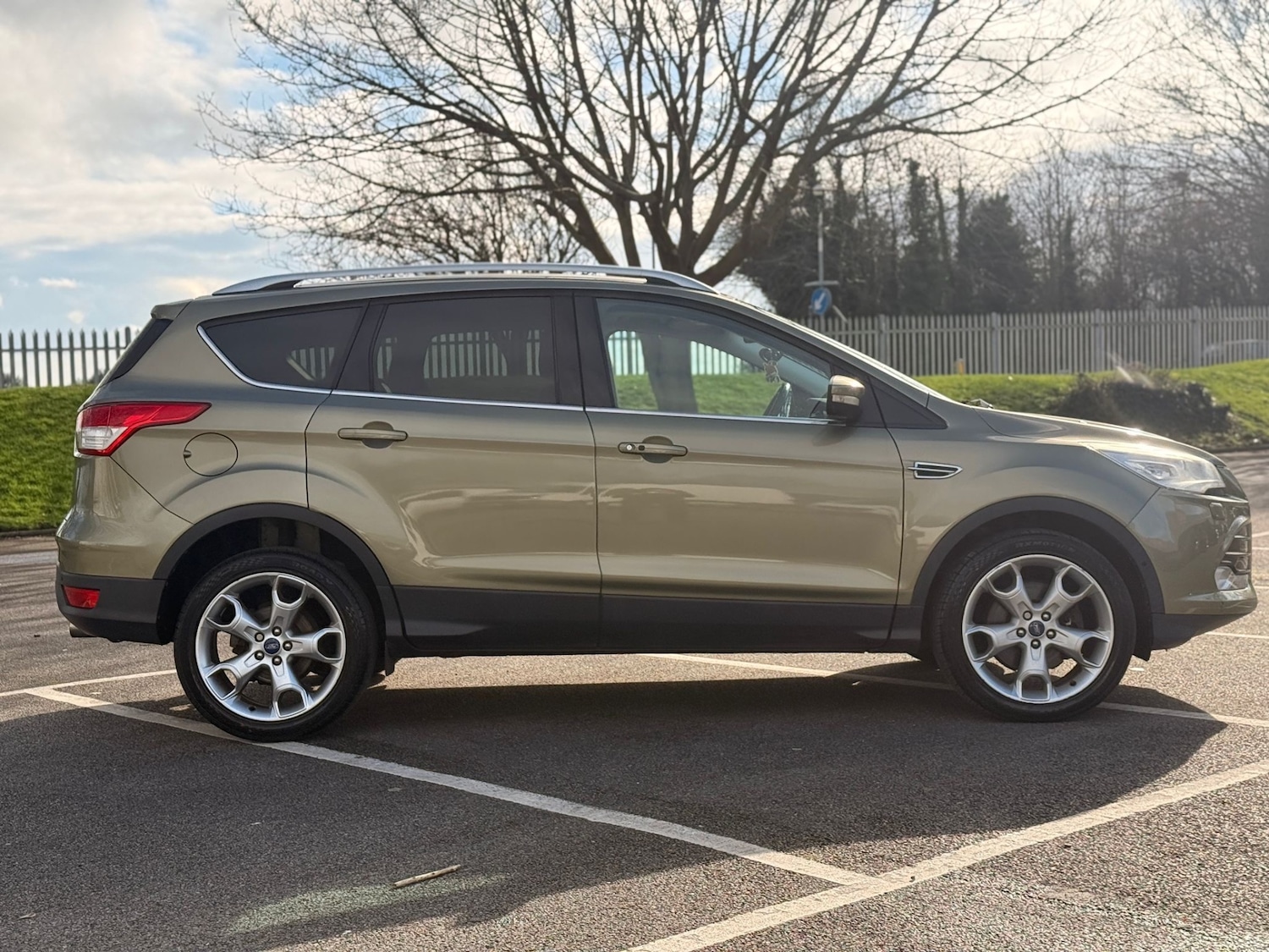 Used Ford Kuga 2013 for sale - 77822630: Photo 5