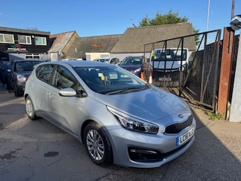 Used Kia Ceed 2016 for sale - 78240578: Photo