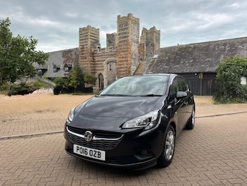 Vauxhall - Corsa