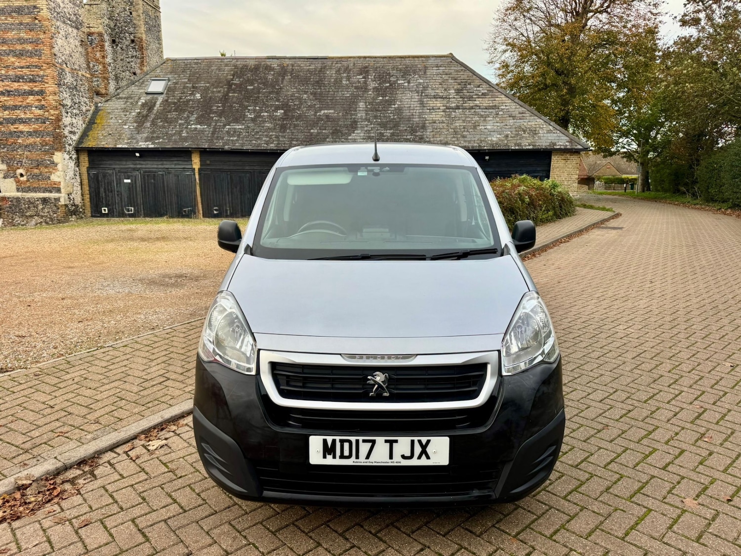 Used Peugeot Partner 2017 for sale - 77340605: Photo 3