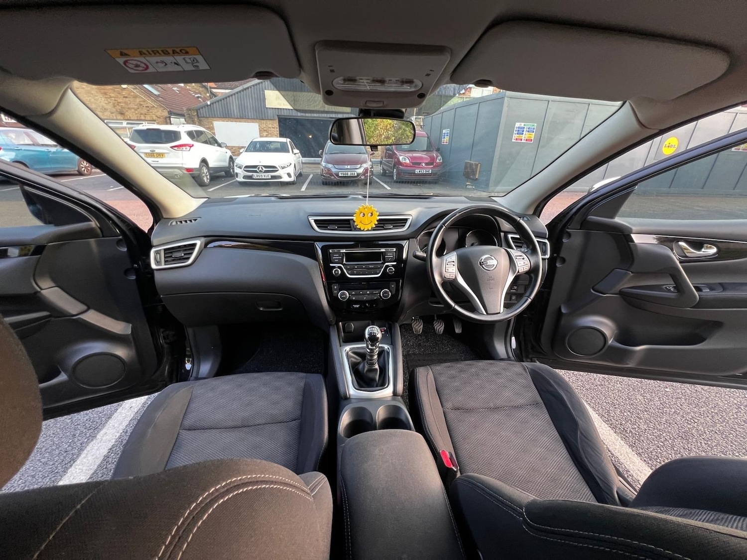 Used Nissan Qashqai 2014 for sale - 76178924: Photo 10