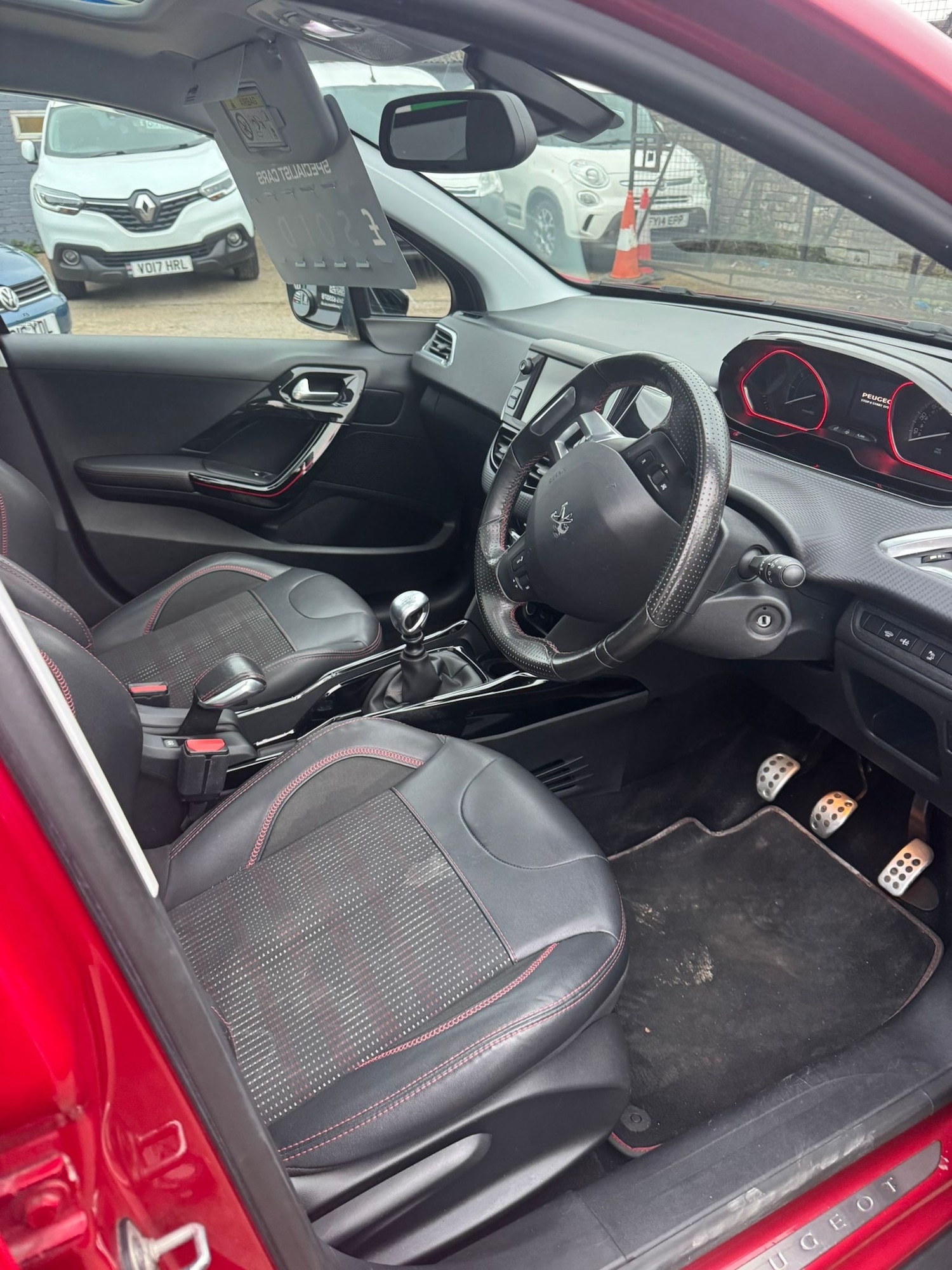 Used Peugeot 2008 2017 for sale - 76946954: Photo 12