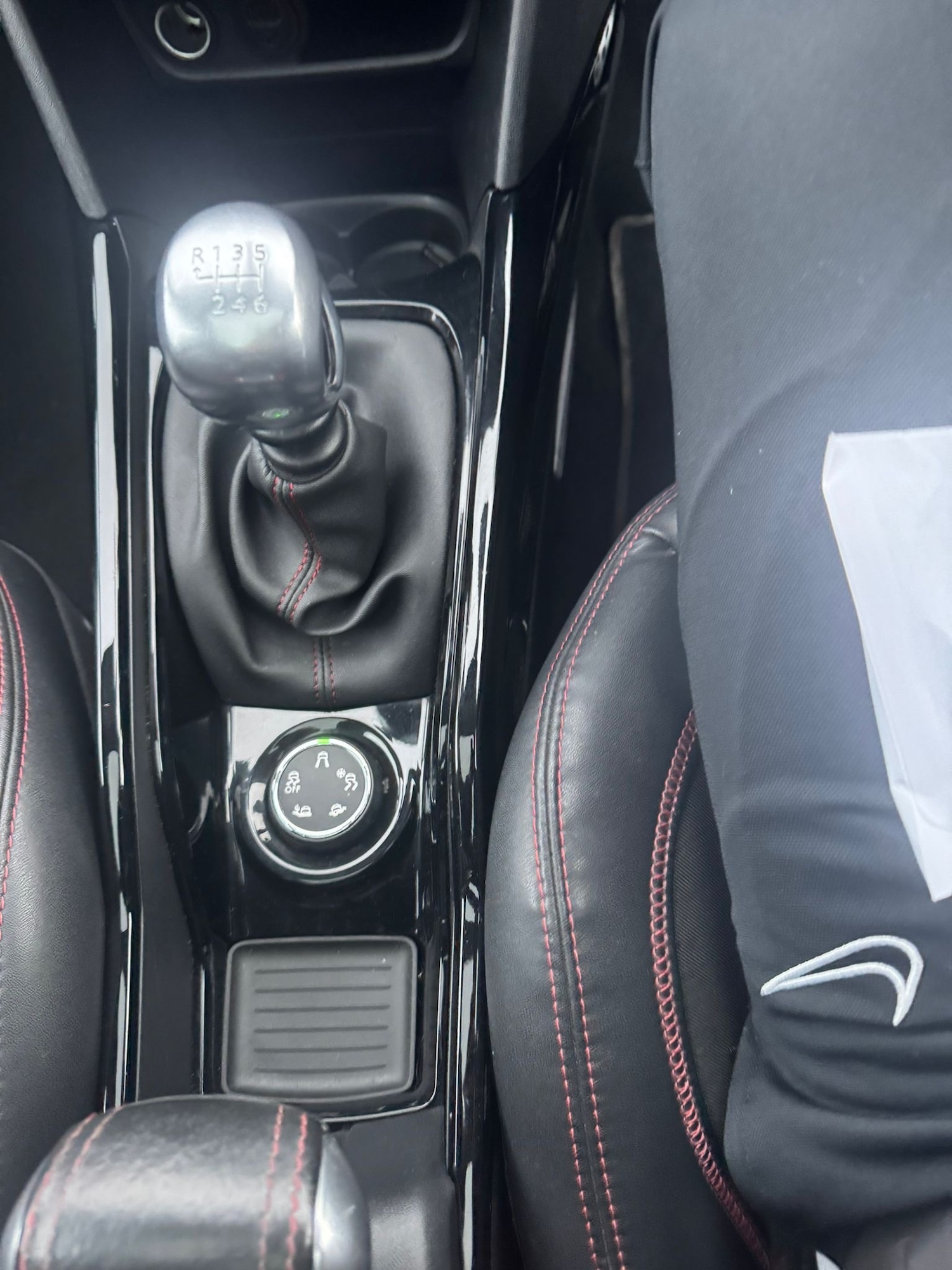 Used Peugeot 2008 2017 for sale - 76946954: Photo 16