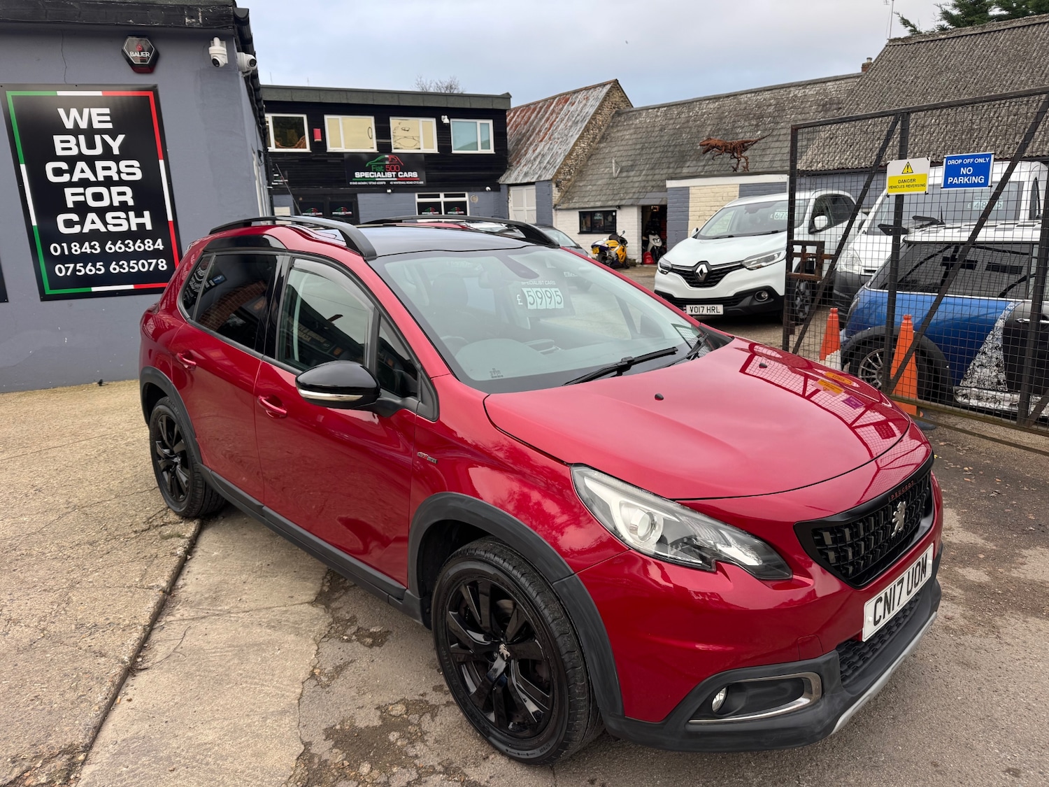 Used Peugeot 2008 2017 for sale - 76946954: Photo 4