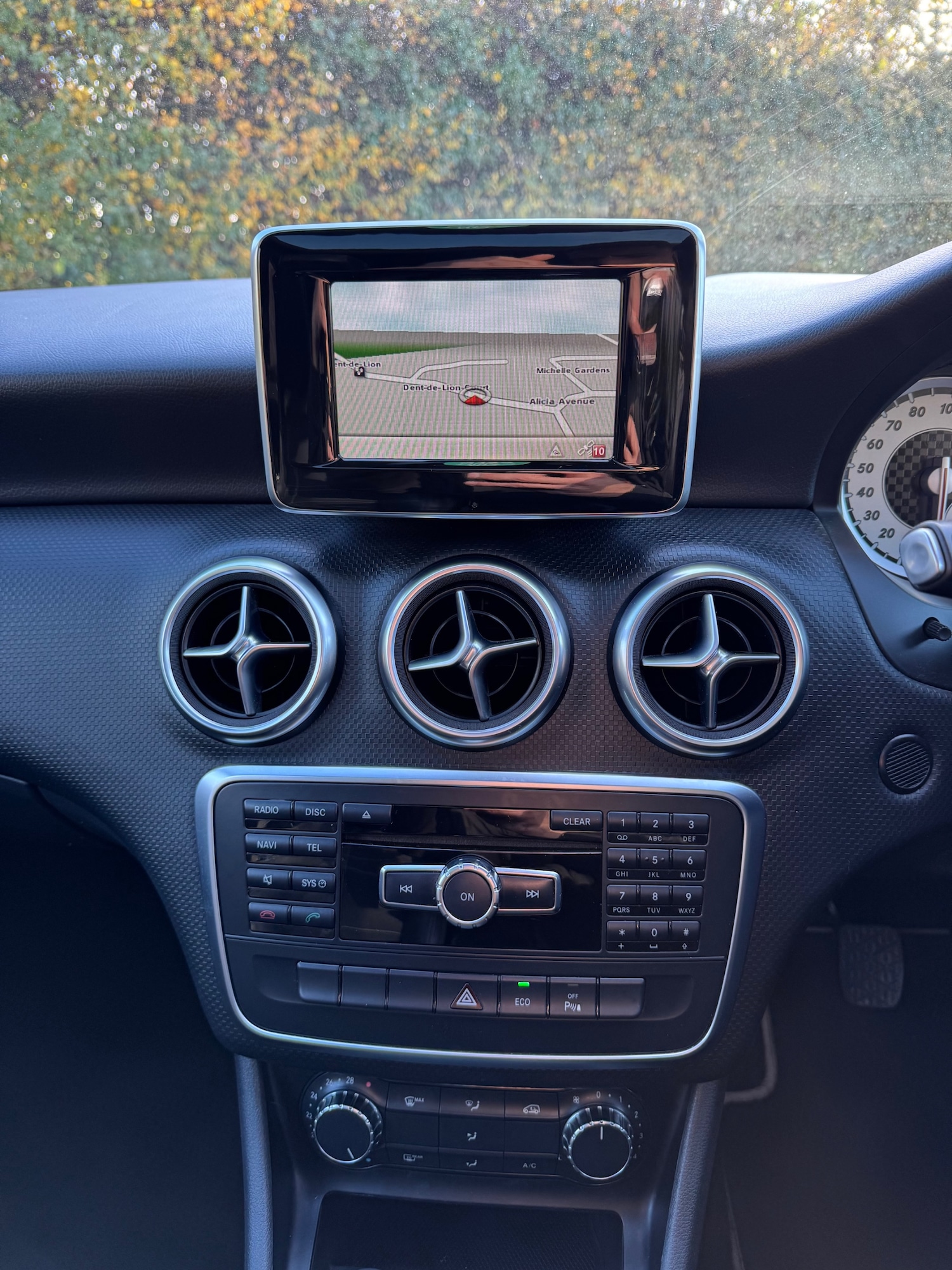 Used Mercedes-Benz A-Class 2013 for sale - 76518276: Photo 16