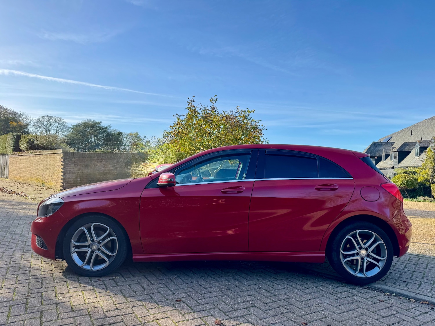 Used Mercedes-Benz A-Class 2013 for sale - 76518276: Photo 2