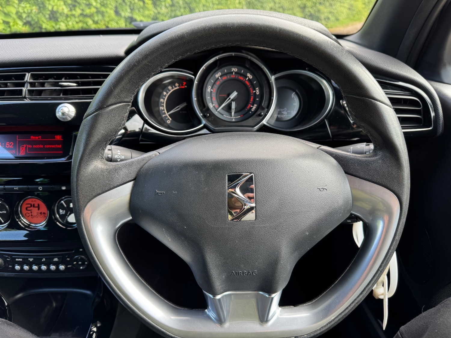 Used Citroen DS3 2015 for sale - 76374249: Photo 13