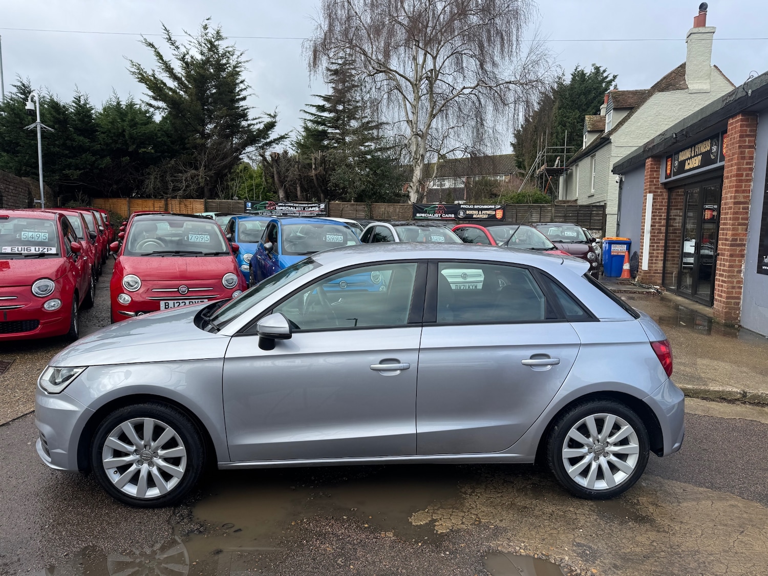 Used Audi A1 2017 for sale - 77516467: Photo 2