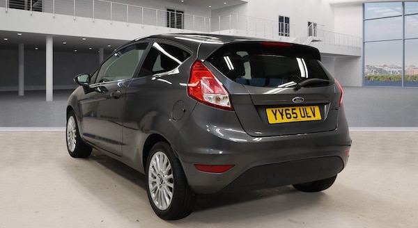 Used Ford Fiesta 2015 for sale - 76041662: Photo 3
