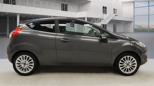Used Ford Fiesta 2015 for sale - 76041662: Photo 5