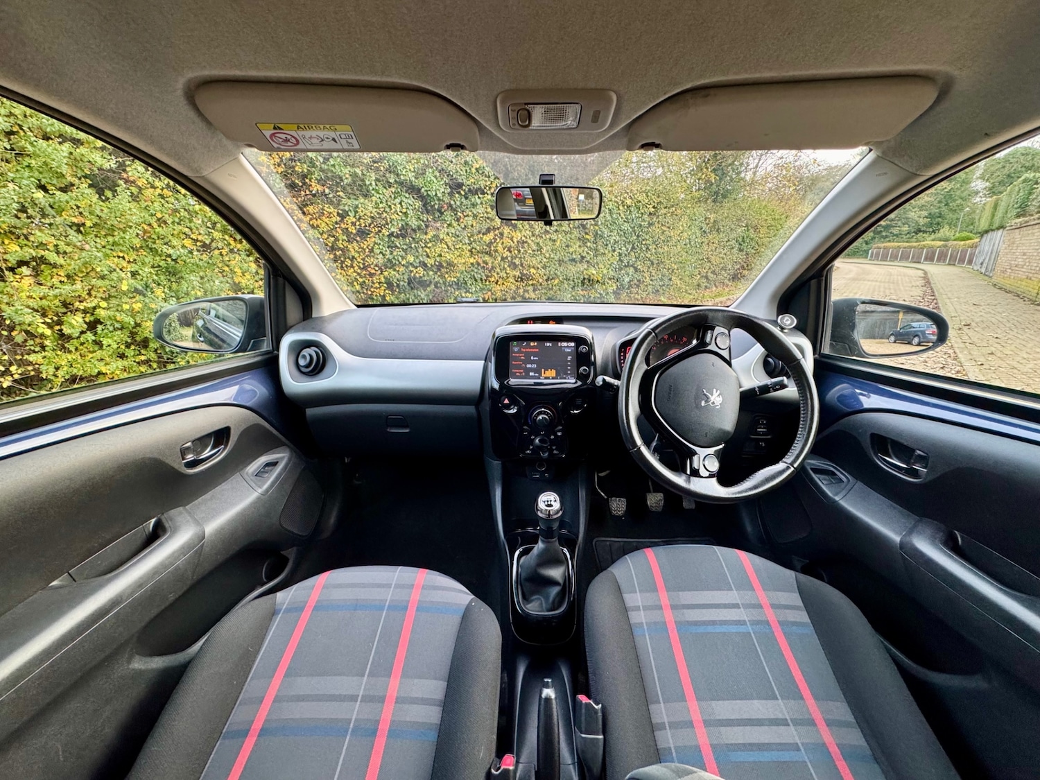 Used Peugeot 108 2015 for sale - 76578438: Photo 9