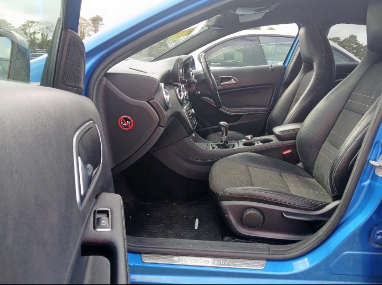 Used Mercedes-Benz A-Class 2014 for sale - 76045314: Photo 2