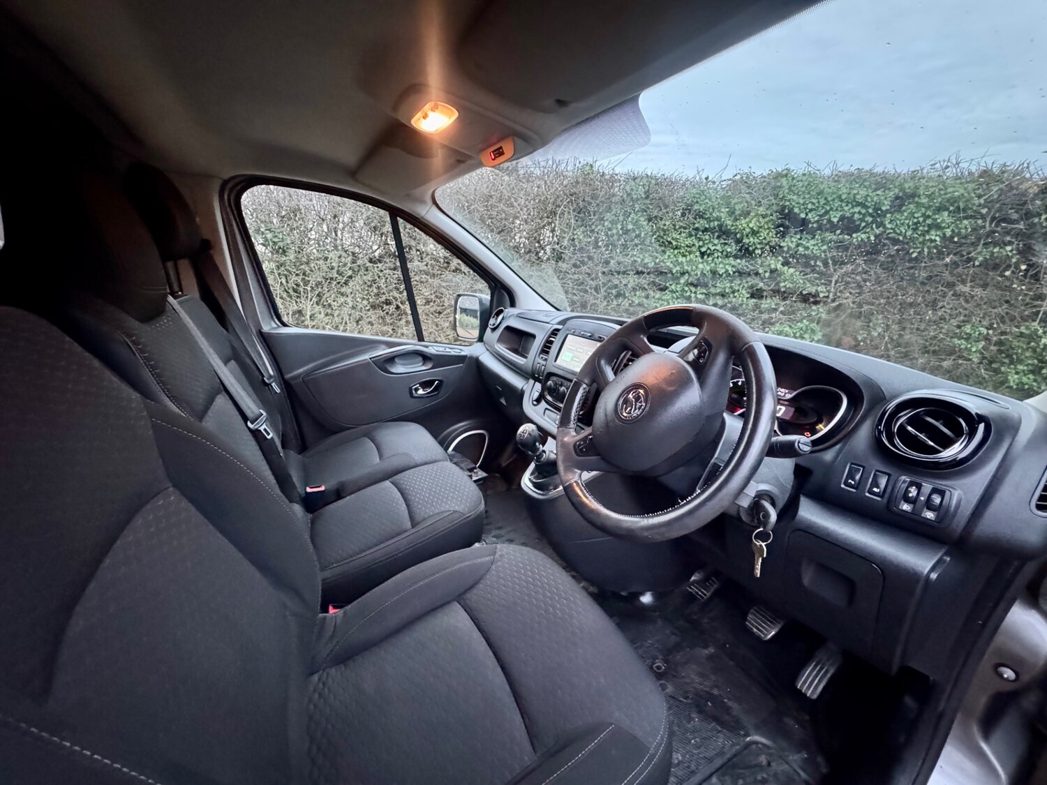 Used Vauxhall Vivaro 2015 for sale - 76882068: Photo 10