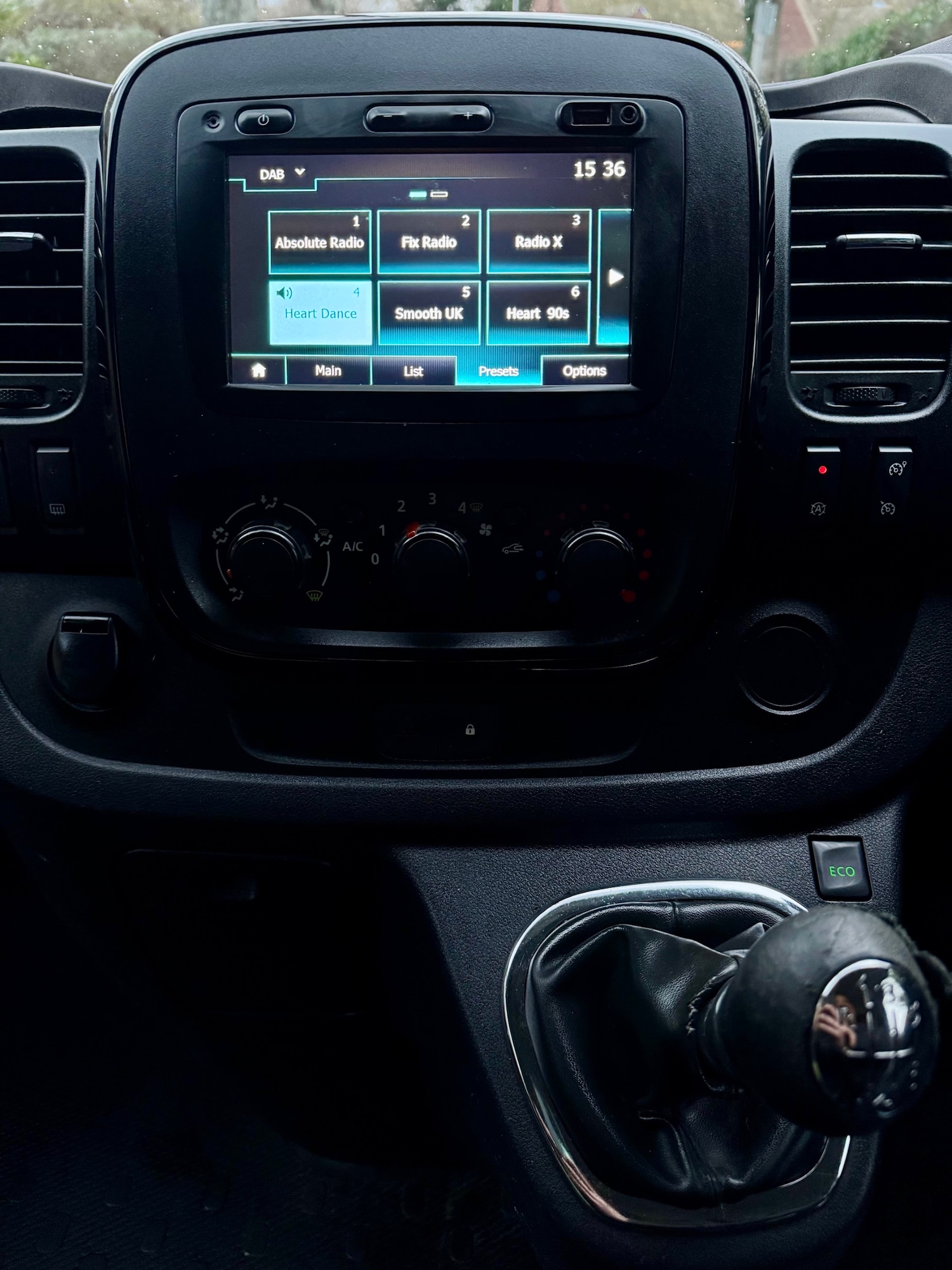 Used Vauxhall Vivaro 2015 for sale - 76882068: Photo 13