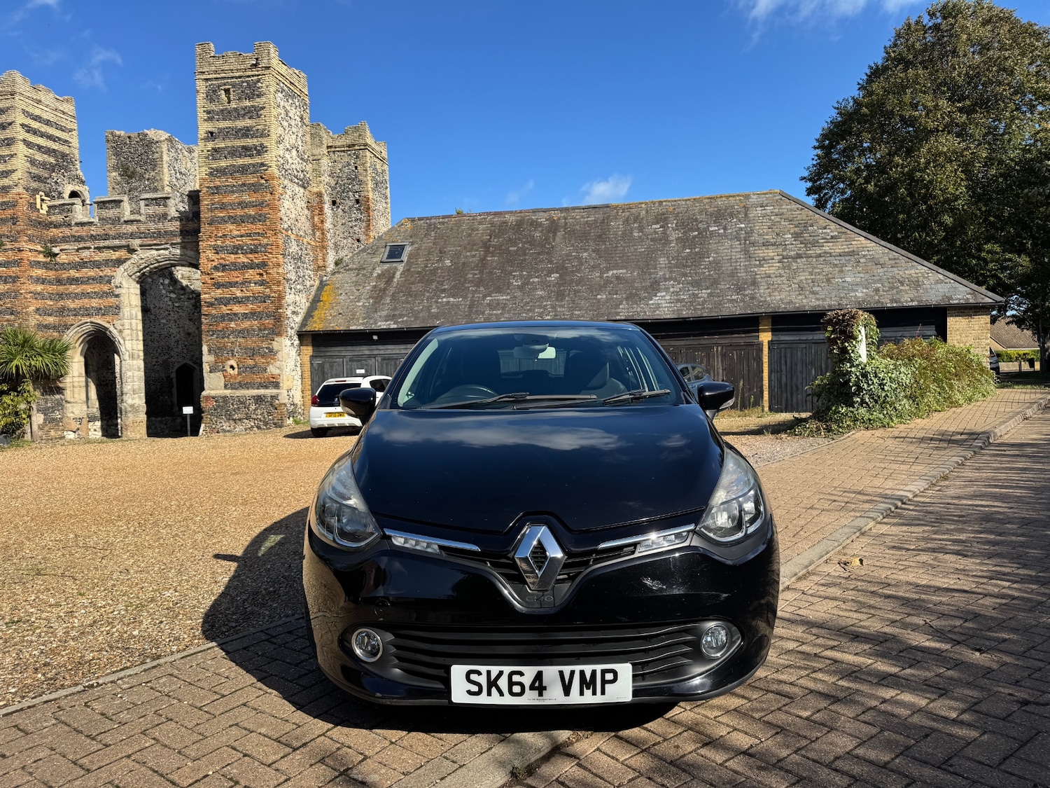 Used Renault Clio 2014 for sale - 77065881: Photo 3