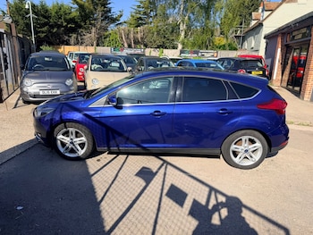 Used Ford Focus 2015 for sale - 78365111: Photo