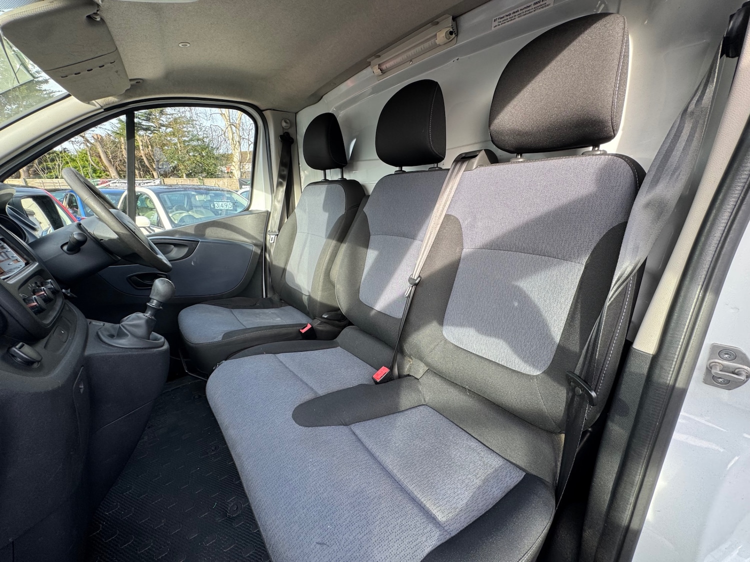 Used Vauxhall Vivaro 2016 for sale - 77628838: Photo 14