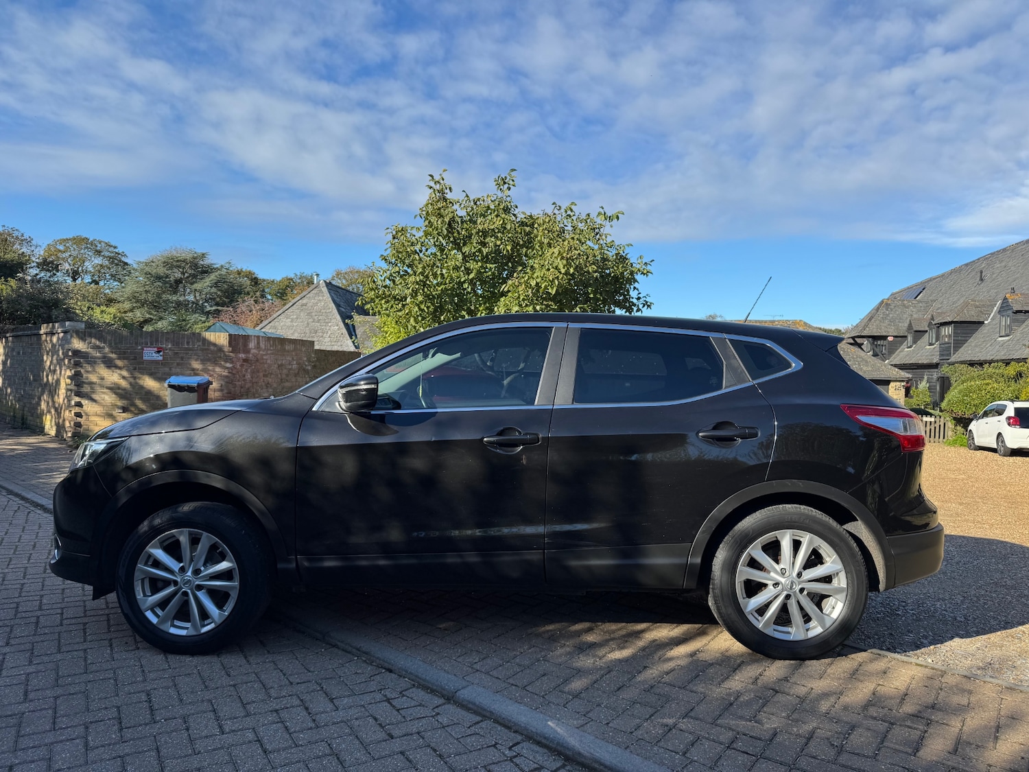 Used Nissan Qashqai 2014 for sale - 76839266: Photo 2
