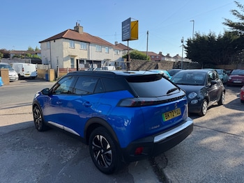 Used Peugeot 2008 2022 for sale - 79211705: Photo