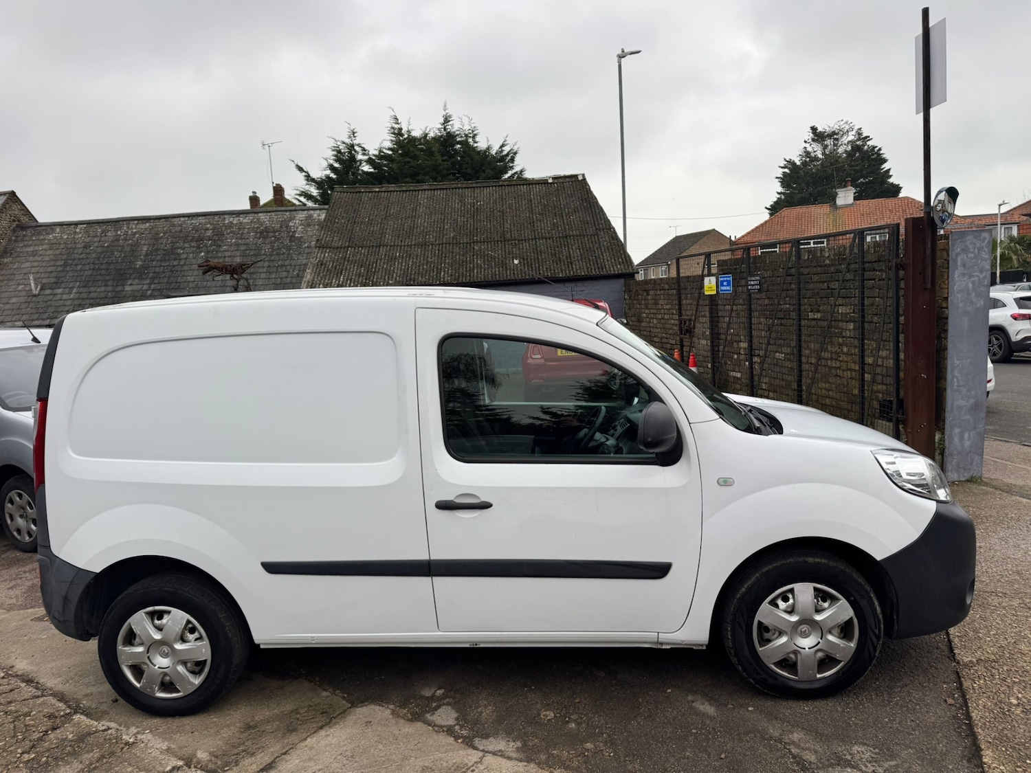 Used Renault Kangoo 2013 for sale - 77377848: Photo 5