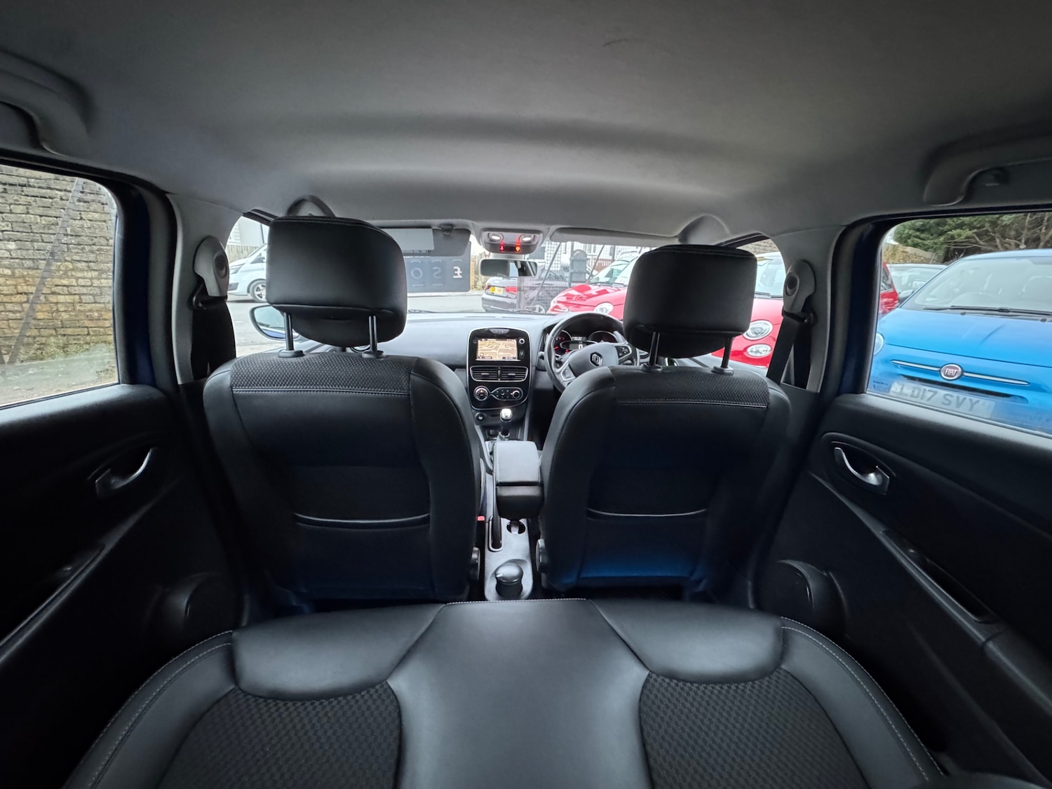 Used Renault Clio 2017 for sale - 77504141: Photo 9