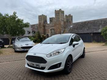 2014 (64) - 1.25 82 Zetec 3dr