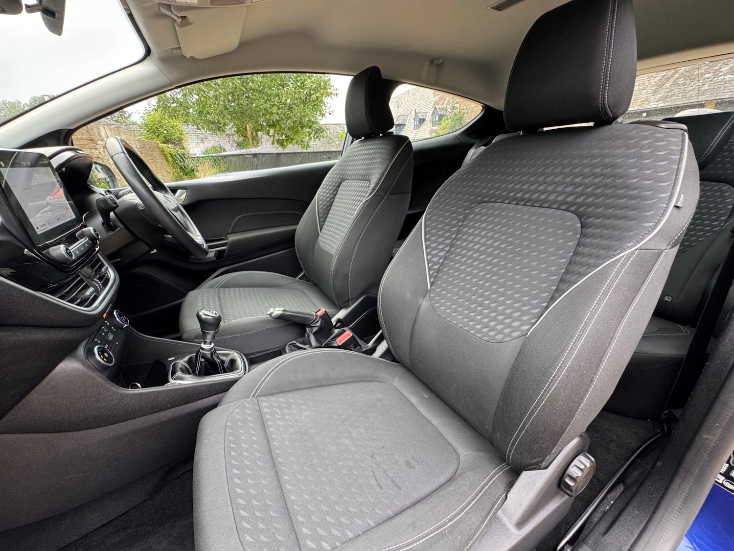 Used Ford Fiesta 2017 for sale - 76379859: Photo 17