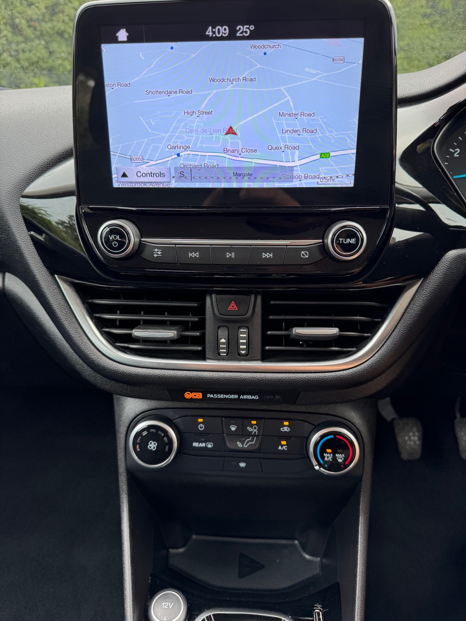 Used Ford Fiesta 2017 for sale - 76379859: Photo 20