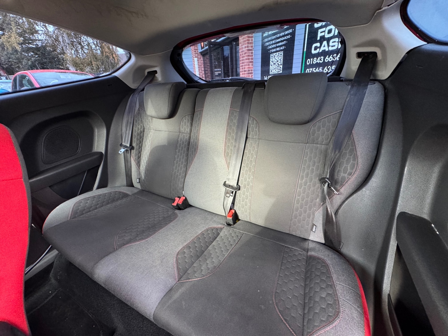 Used Ford Fiesta 2015 for sale - 76488621: Photo 14