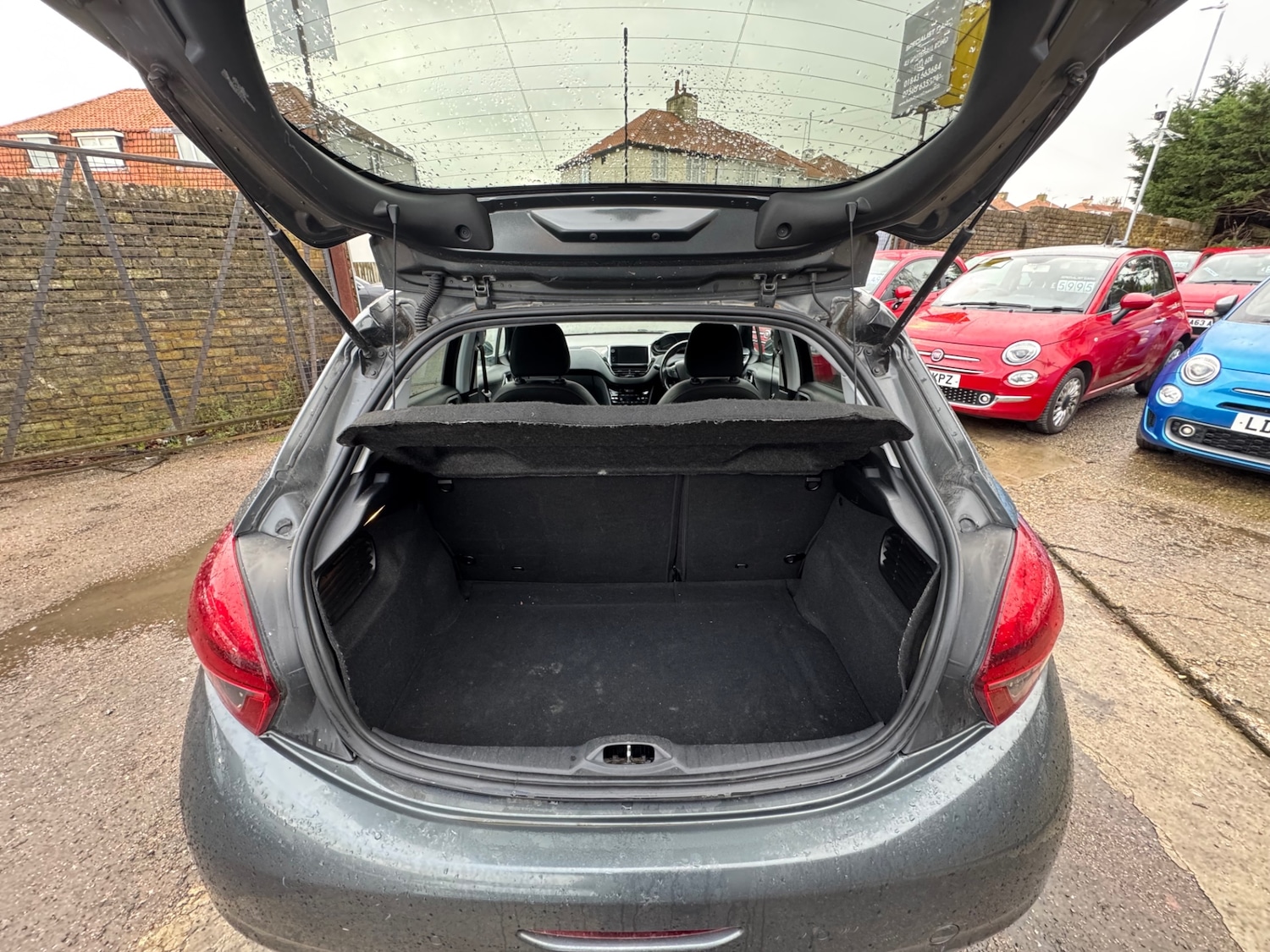 Used Peugeot 208 2016 for sale - 77485497: Photo 9