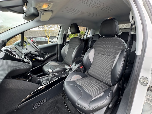 Used Peugeot 2008 2016 for sale - 76263026: Photo 13