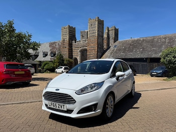 Used Ford Fiesta 2015 for sale - 75685511: Photo