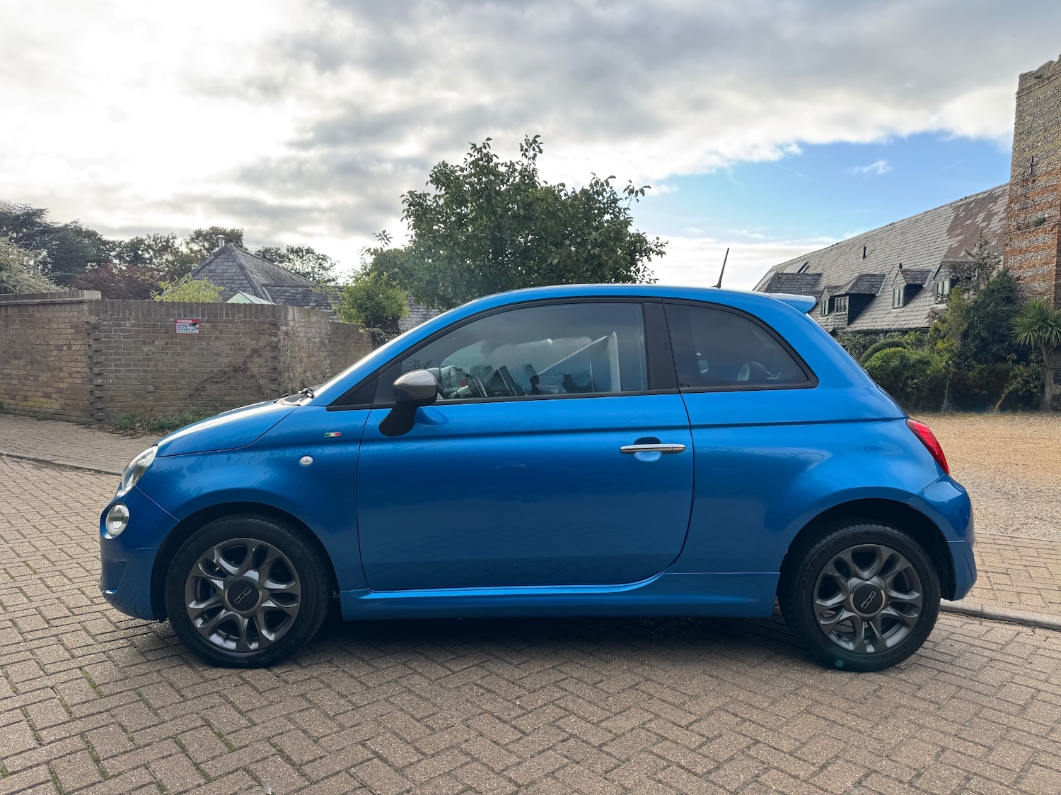 Used Fiat 500 2017 for sale - 75998913: Photo 2