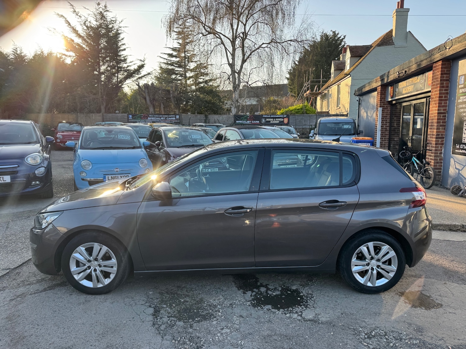 Used Peugeot 308 2015 for sale - 78057499: Photo 2