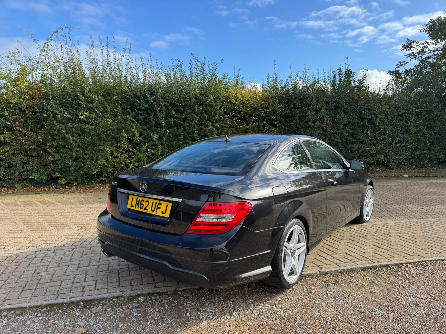 Used Mercedes-Benz C Class 2012 for sale - 77339279: Photo 4