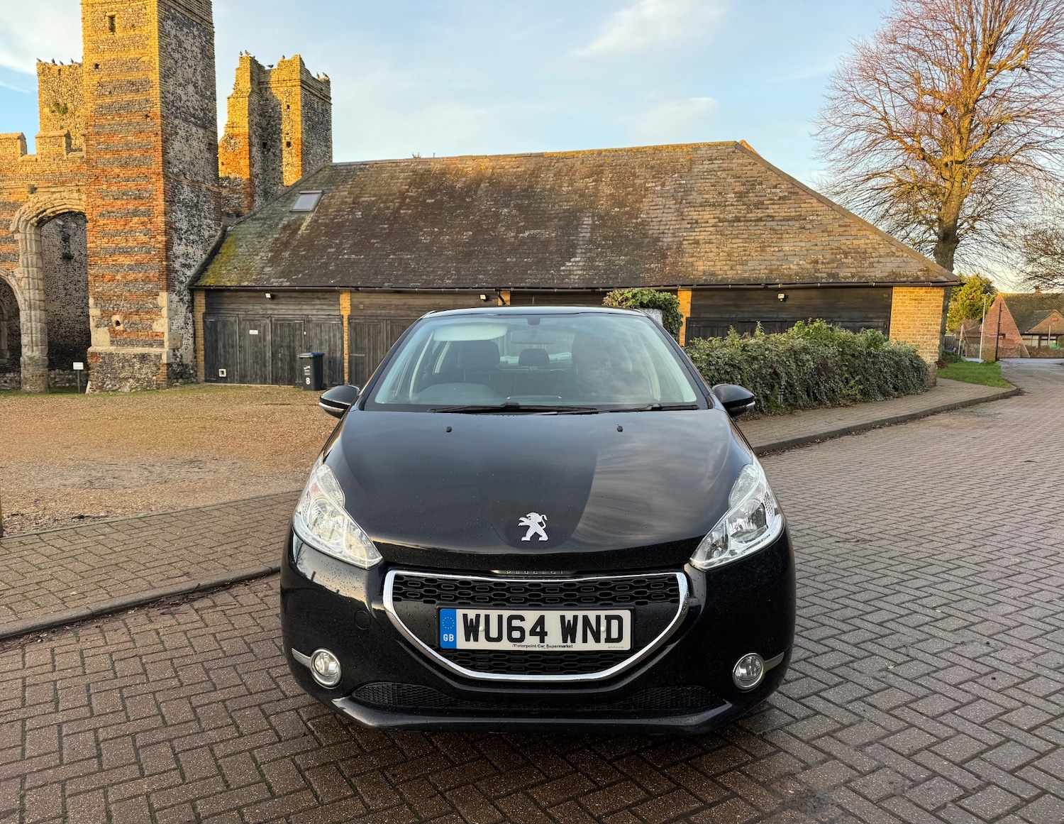 Used Peugeot 208 2014 for sale - 76791951: Photo 3