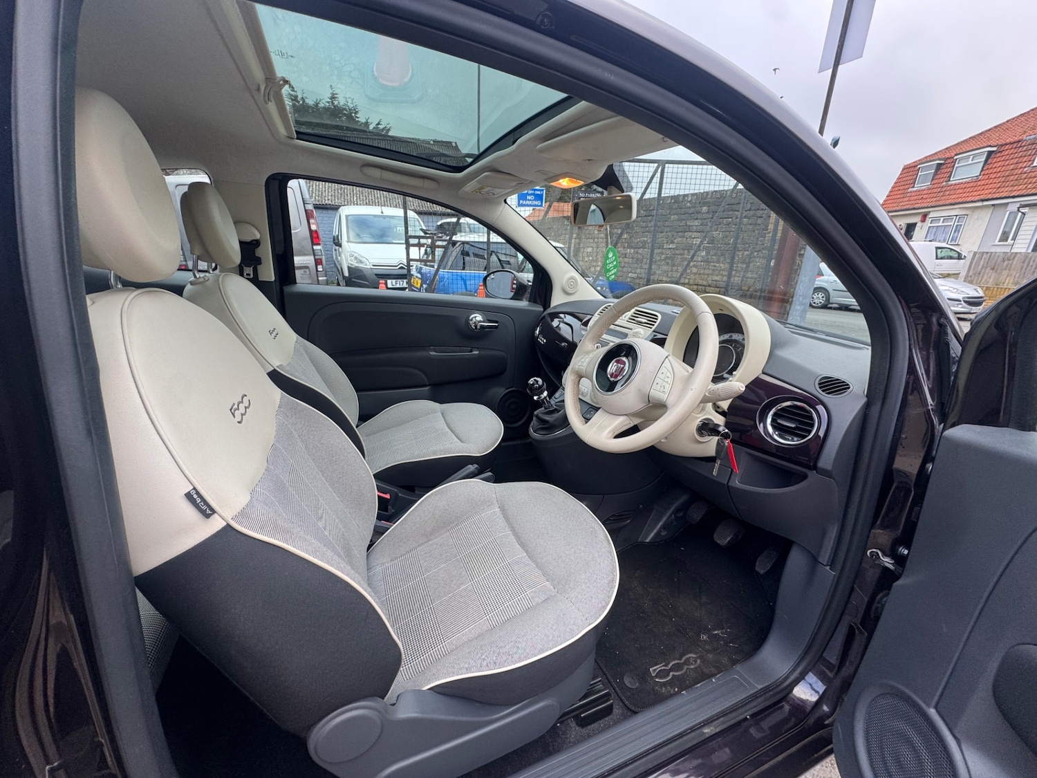 Used Fiat 500 2015 for sale - 76914344: Photo 9