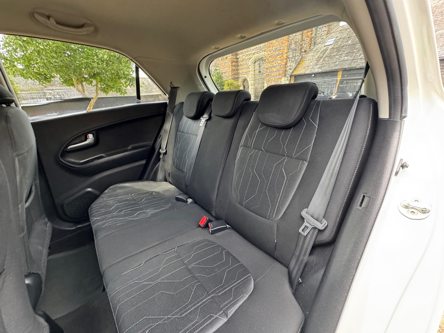 Used Kia Picanto 2016 for sale - 76379602: Photo 15